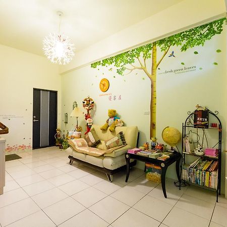 Готель Play House Тайнань Екстер'єр фото
